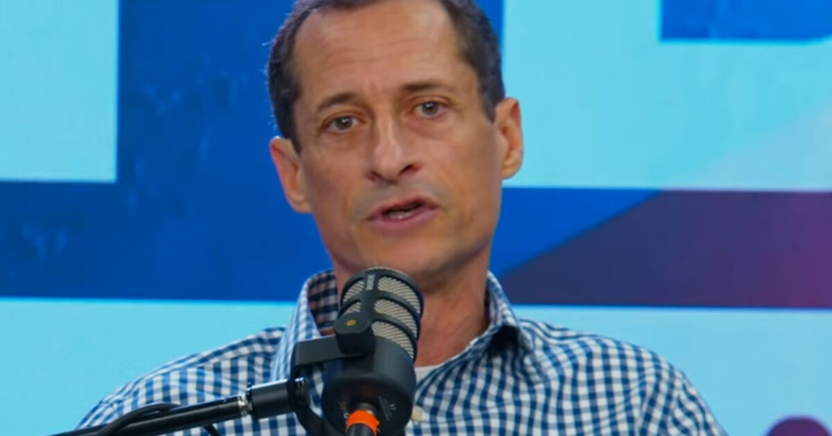 Convicted Sex Offender Anthony Weiner Plans Another Political Comeback, Files to Run For Office in New York