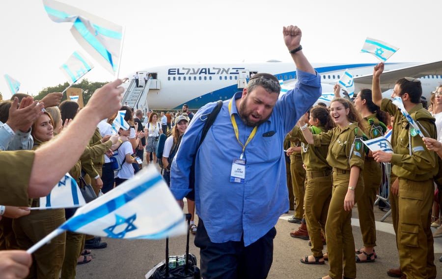 35,000 Jews have immigrated to Israel since last year's Hamas Oct 7 terror attack