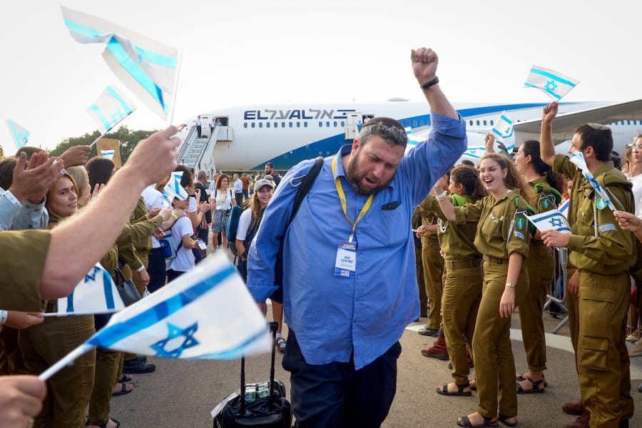 35,000 Jews have immigrated to Israel since last year's Hamas Oct 7 terror attack