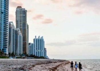 Three Dozen Luxury Condos In South Florida Are Sinking, New Study Finds