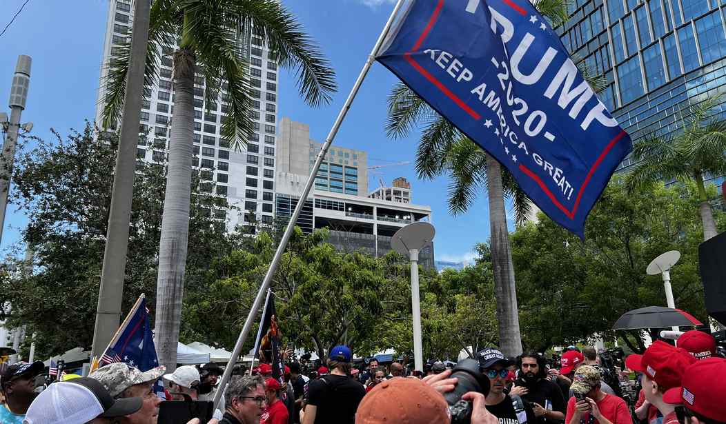 Dem Strategist: It May Take 25 Years for Florida to Become Competitive for Us Again