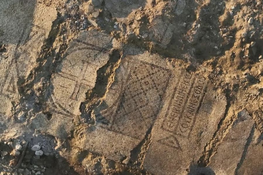 Byzantine monastery with mosaic inscription from Deuteronomy discovered near Kiryat Gat