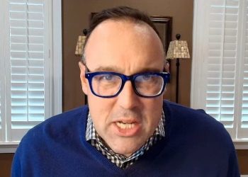“Disastrously Bad”: Ex-CNN Analyst Goes Scorched Earth on Traitor Joe’s Pardons