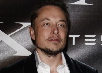 Elon Musk demands the release of imprisoned U.K. activist Tommy Robinson