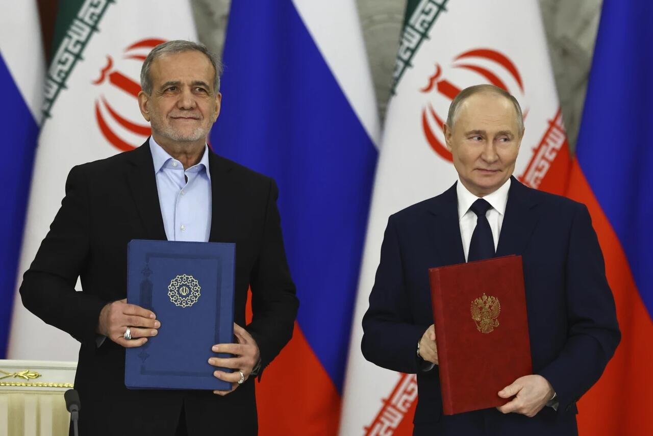 Russia & Iran Sign 20-Year Defense, Energy Pact 3 Days Before Trump Inauguration