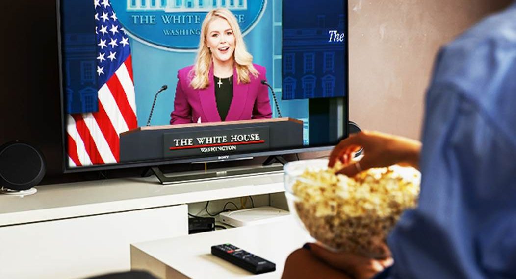 Reporter Asks for Transparency From DOGE - So Karoline Leavitt Breaks Out the Receipts