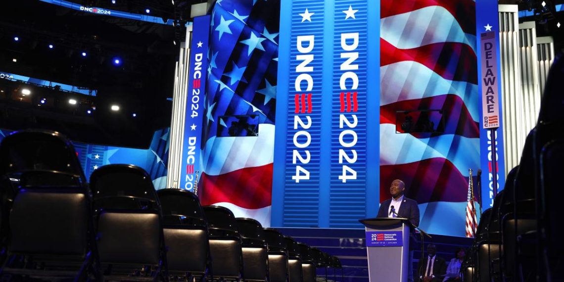 More Democrats want a more moderate party, poll says