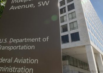 Plane crash: FAA restricting helicopter traffic near Reagan National Airport