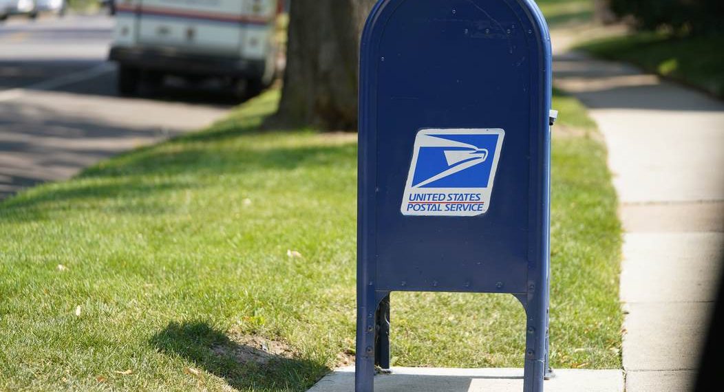 Source Says Trump Looking to Take Control of Postal Service, Fire Entire Postal Board
