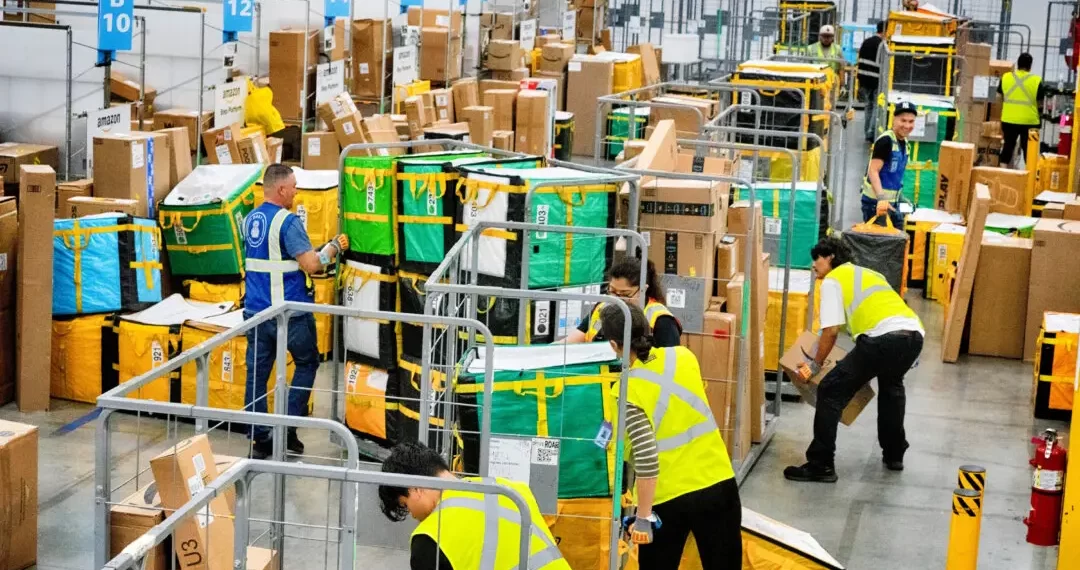 Amazon Surpasses Walmart in Revenues for First Time
