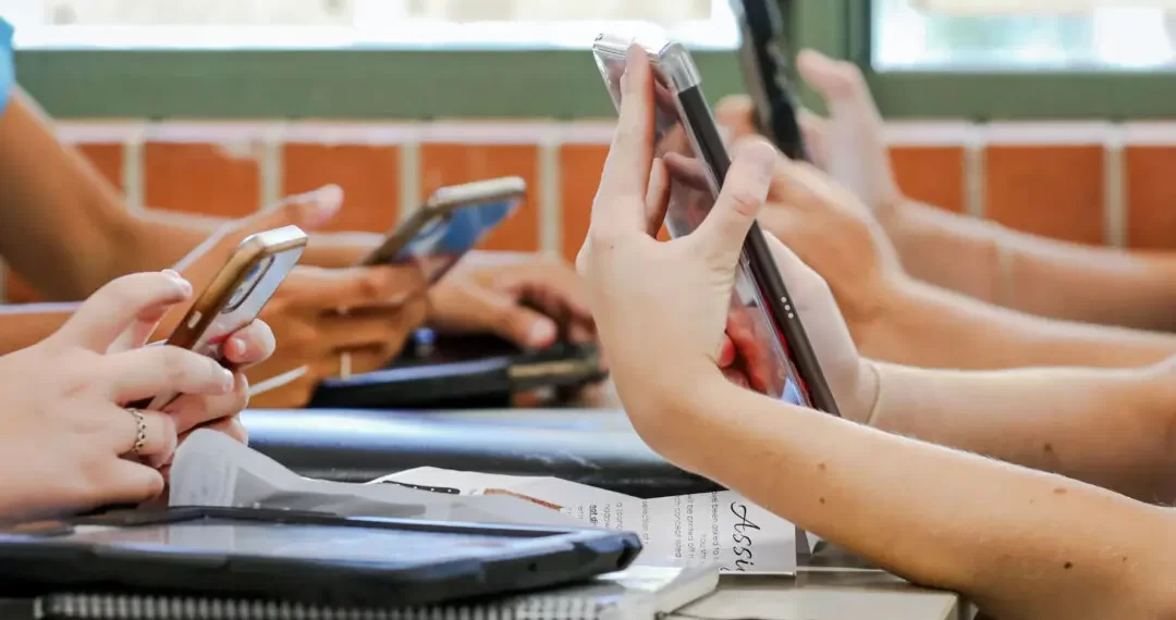 Teens Spend More Than 1.5 Hours on Phones During School