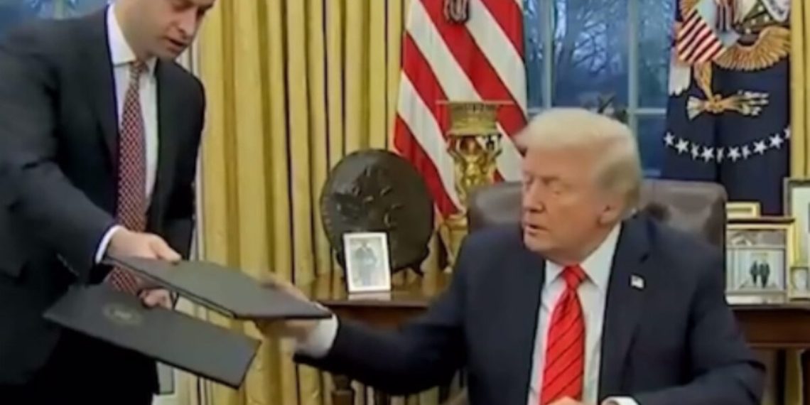 “We’re Going Back to Plastic Straws!” – President Trump Signs Executive Order Protecting Plastic Straws (VIDEO)