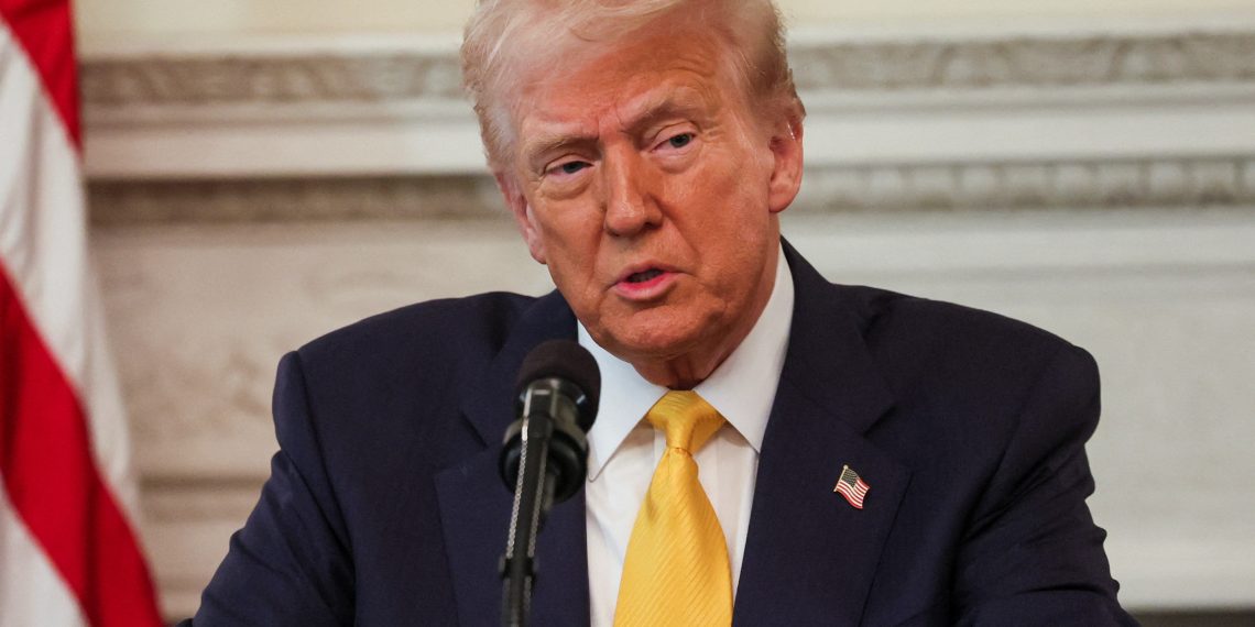 Trump floats merging ‘tremendous loser’ Postal Service with Commerce Department