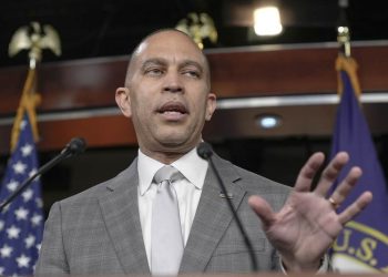 Hakeem Jeffries Demonstrates Why Democrats Are Tanking in Embarrassing New Video