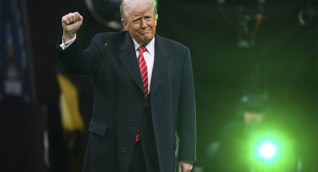 Pro-Kamala Auto Union Chief Just Obliterated the Left's Narrative on Trump's Tariff Policy