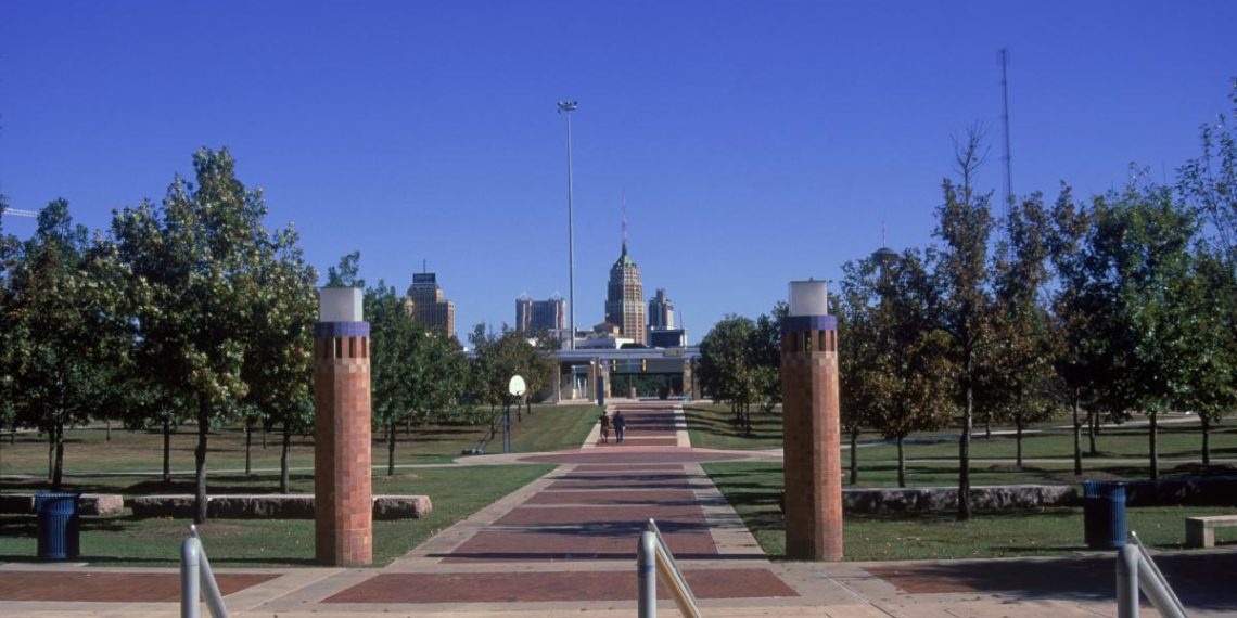 Despite legislative ban, Texas public universities still implementing DEI policies