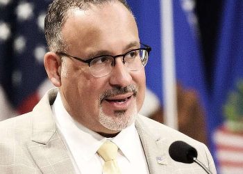 Justin-Trudeau-Nazi (1)