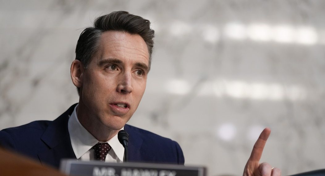 Hawley Shares His Concerns About Oz Leading CMS