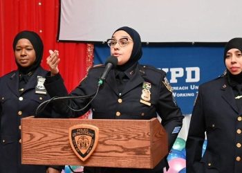 women-hijab-nypd-new-york-police